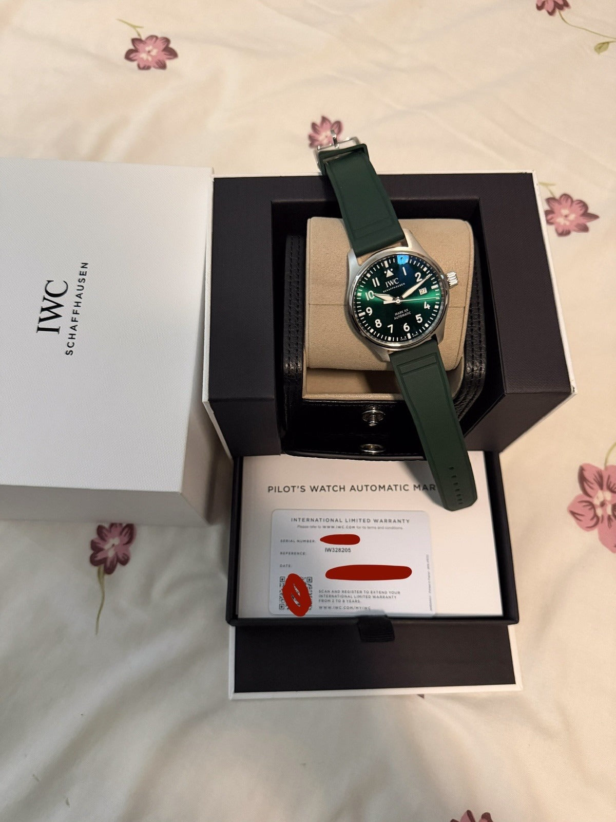IWC IW328205 Mark XX Green, steel 40mm BNIB