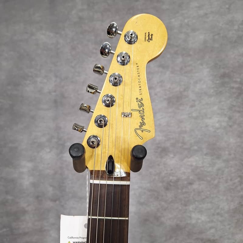 Fender Player II Stratocaster HSS 2026 - Rallye Orange-new drop! weighs 7.0 pounds