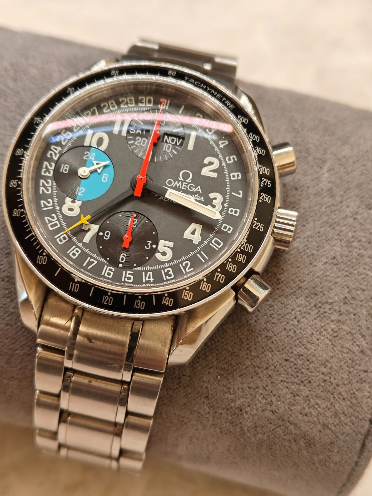 Omega Speedmaster 3520.53 MK40 Automatic Triple Calendar Chronograph 39mm