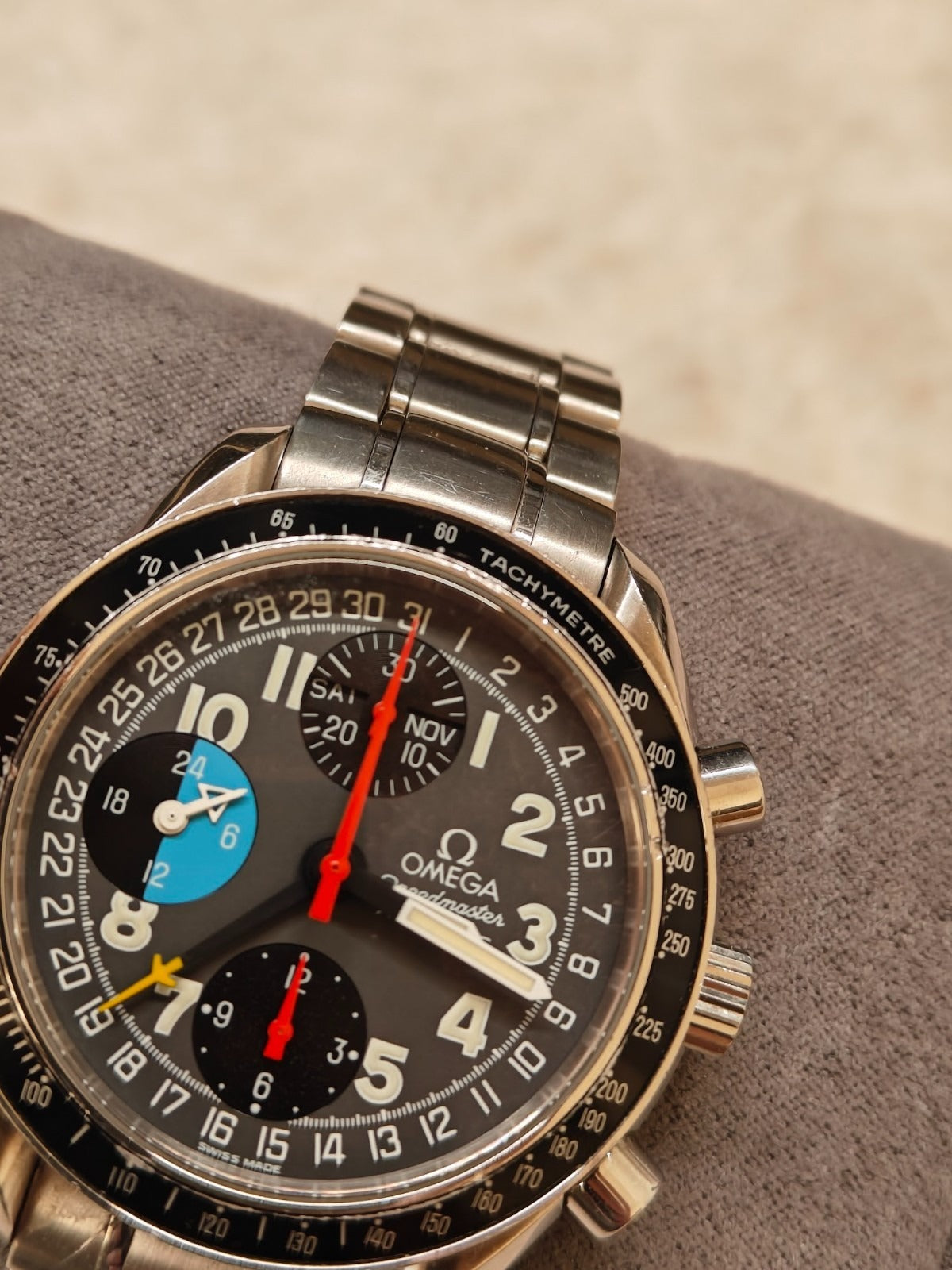 Omega Speedmaster 3520.53 MK40 Automatic Triple Calendar Chronograph 39mm
