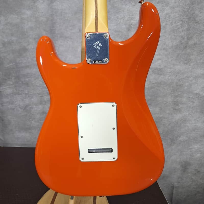 Fender Player II Stratocaster HSS 2026 - Rallye Orange-new drop! weighs 7.0 pounds