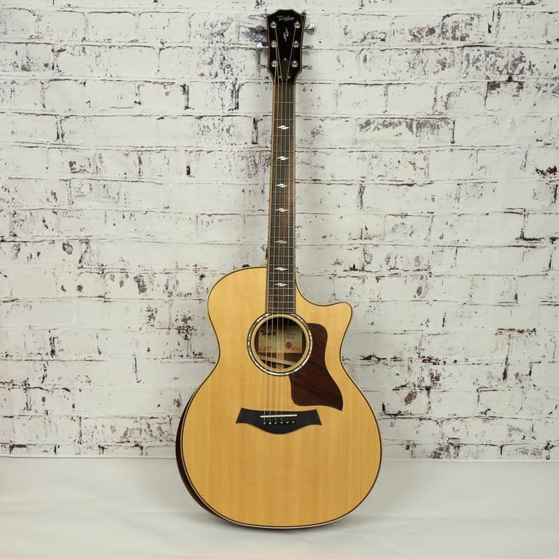 Taylor 814ce with V-Class Bracing 2018 - Present - Natural